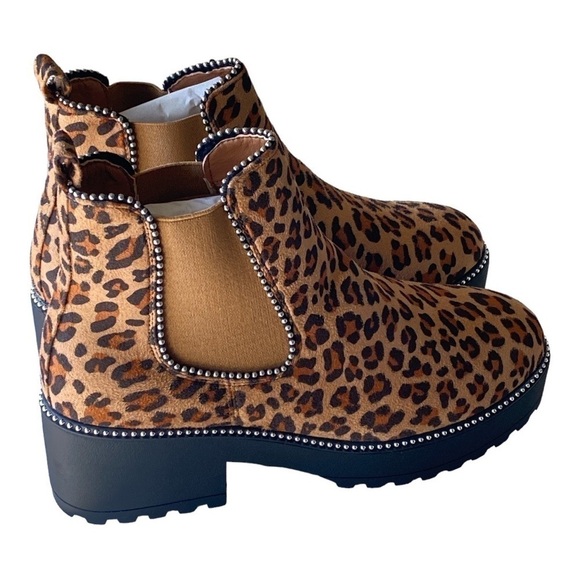 Chelsea Studded Animal Print Leopard Slip-on Platform Lug Booties Size 11 NWT - Picture 6 of 9